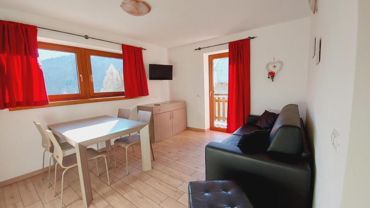 Chalet Selva Isolaccia Kültér fotó