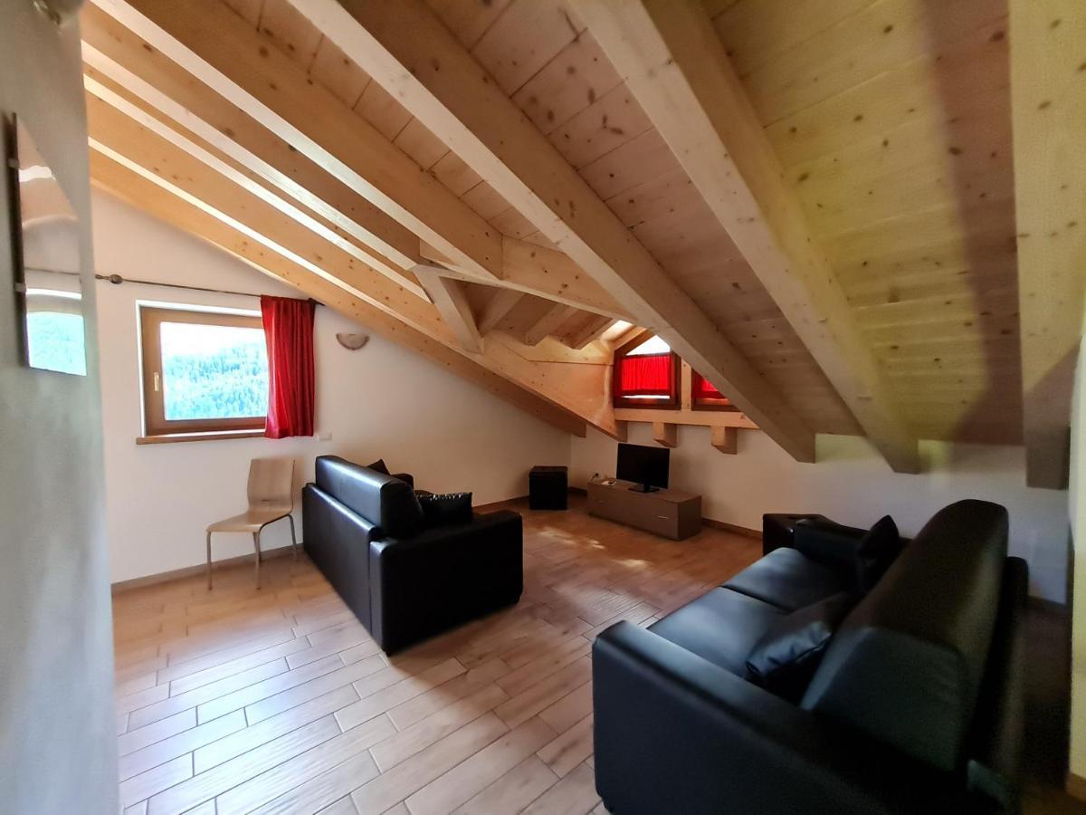 Chalet Selva Isolaccia Kültér fotó
