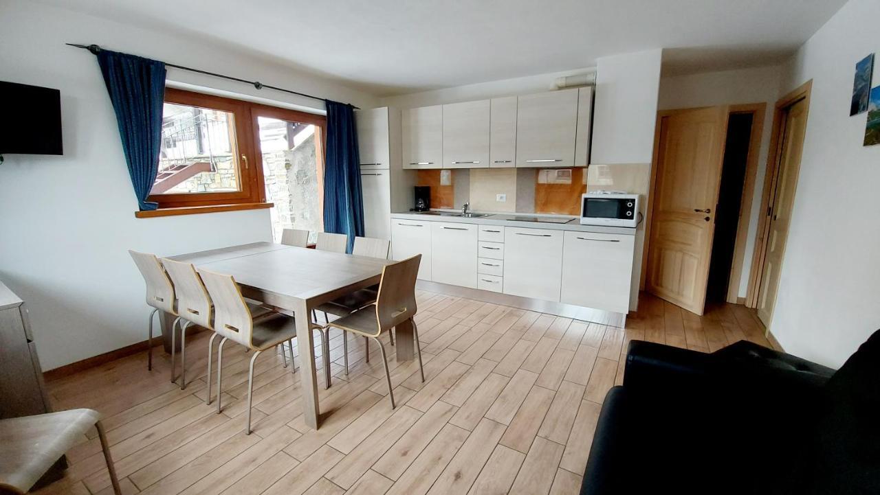 Chalet Selva Isolaccia Kültér fotó